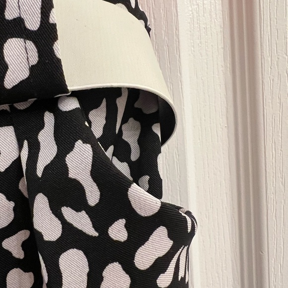 Top & Belted Mini Skirt Outfit Size XS/S - Picture 3 of 6